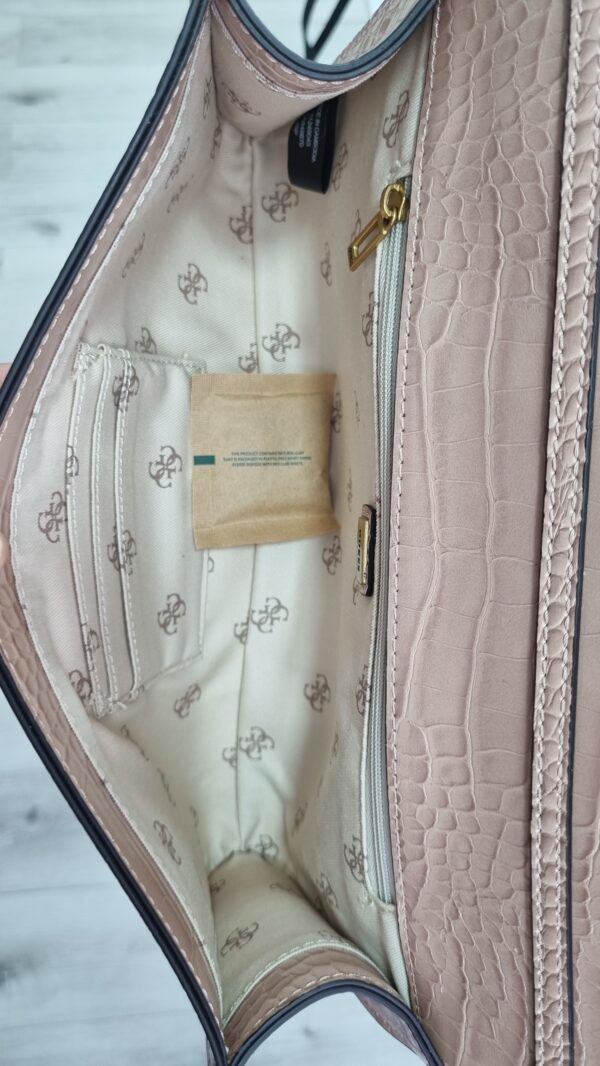 Cartera/sobre Guess camel cuero reptil - Imagen 2
