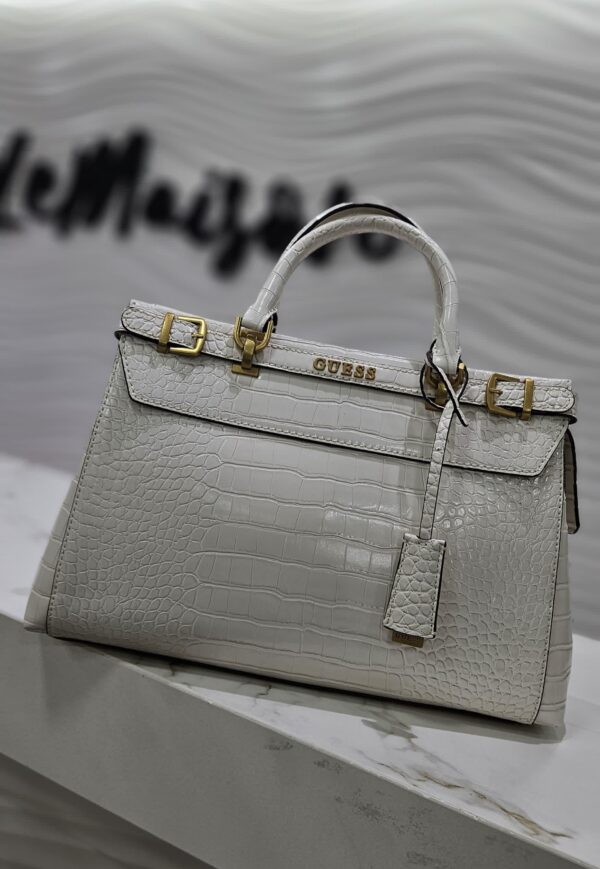 Cartera Guess marfil simil reptil