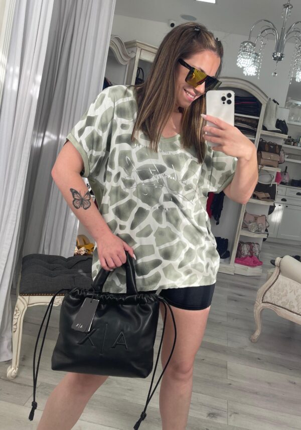 Remera italiana Envy
