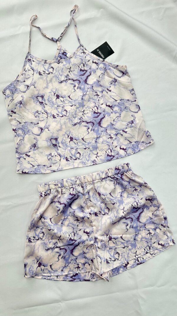 Pijama Forever 21 corto con breteles