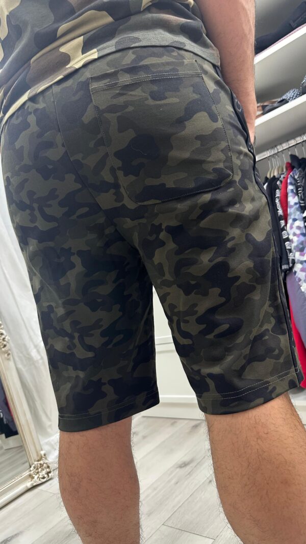 Bermuda Guess - Imagen 3