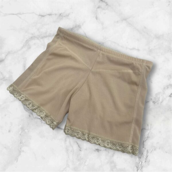 Faja short levanta cola