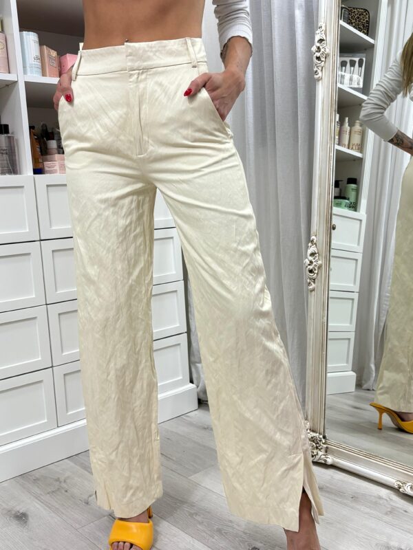 Pantalón Zara manteca