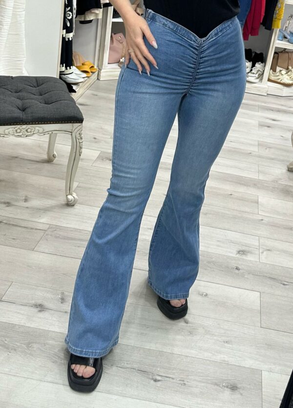 Jean Akira push up
