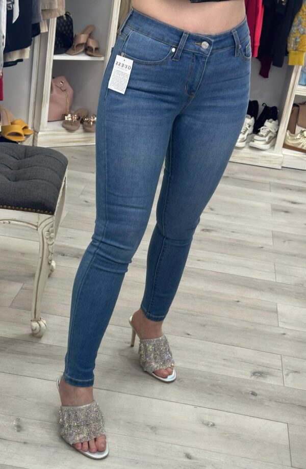 Jean Guess chupin elastizado