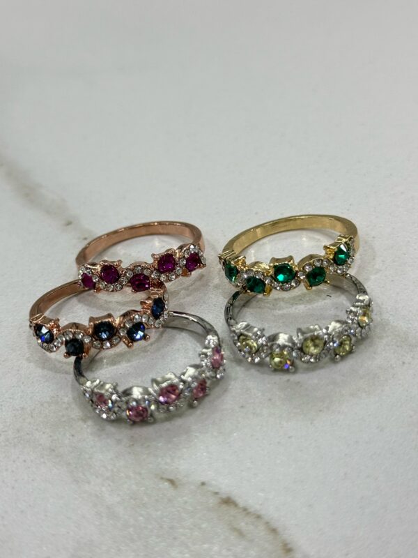 Anillo Akira cristales