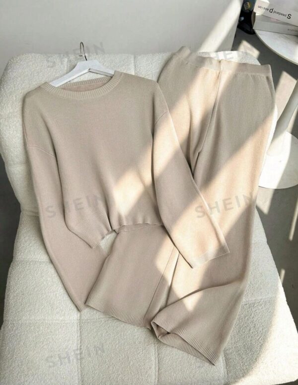 Conjunto Shein térmico pantalón palazzo y sweater