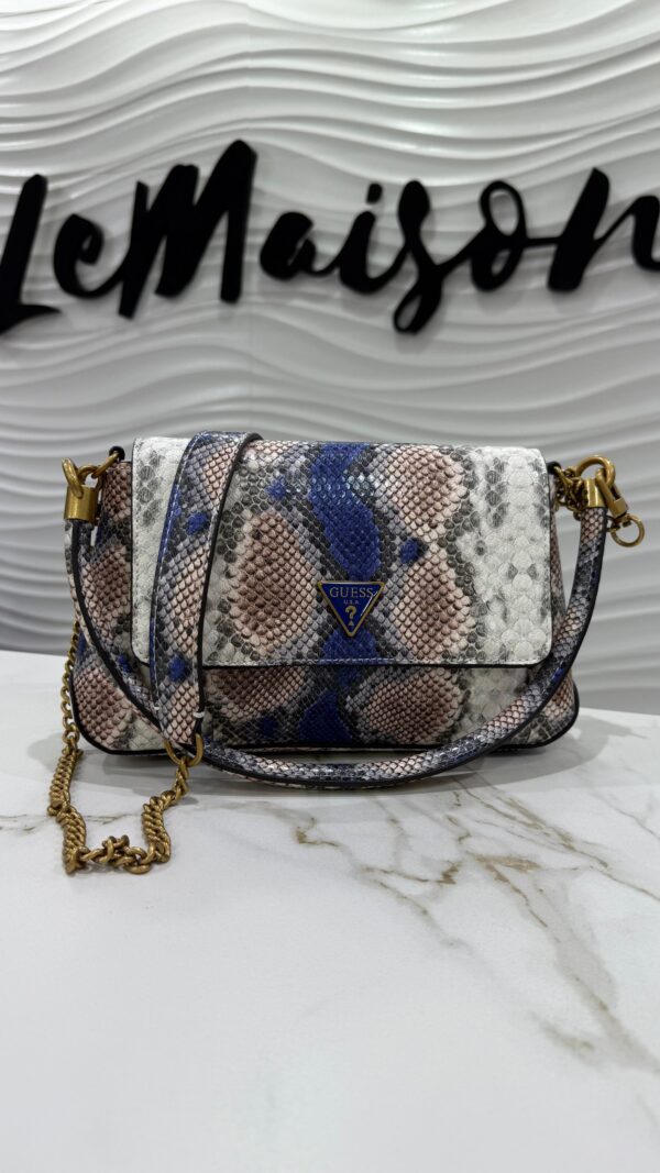 Cartera Guess reptil de varios tonos