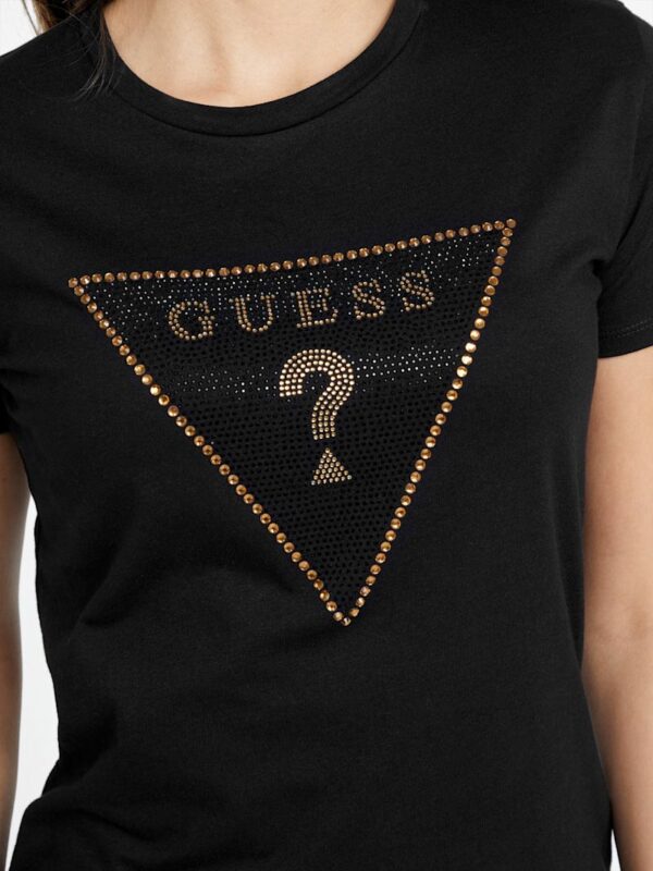 Remera Guess triángulo dorado con cistales - Imagen 2