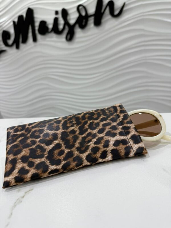 Estuche Shein simple